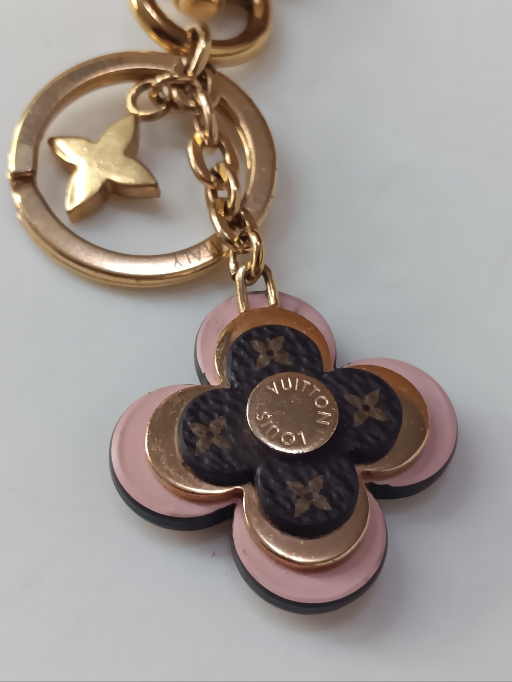Louis Vuitton Blooming Flowers BB Bag Charm Key Holder Pink Monogram ✨ Box - Picture 7 of 14
